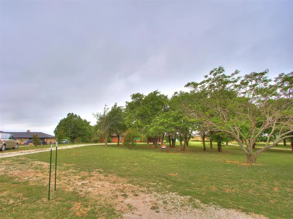 Photo 17 — 954 S Sara Road, Tuttle, OK 73010