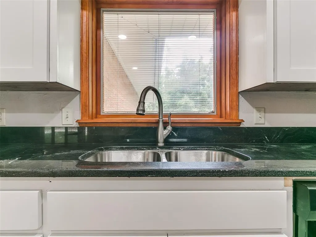 Photo 12 — 1214 Cruce Street, Norman, OK 73069