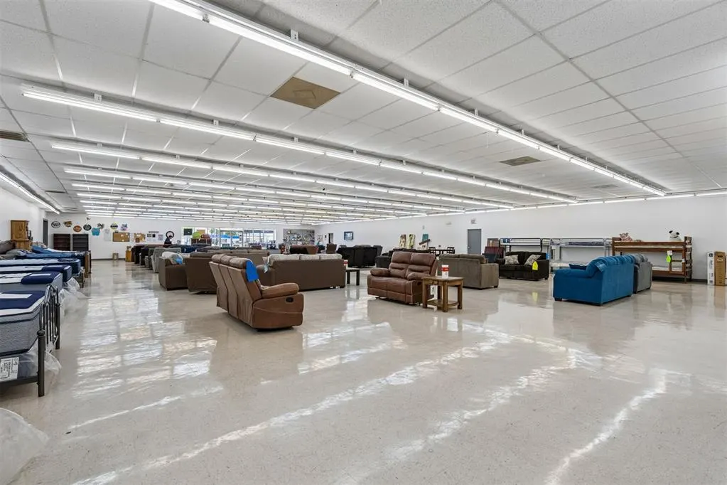 Photo 8 — 102 E Central Boulevard, Anadarko, OK 73005