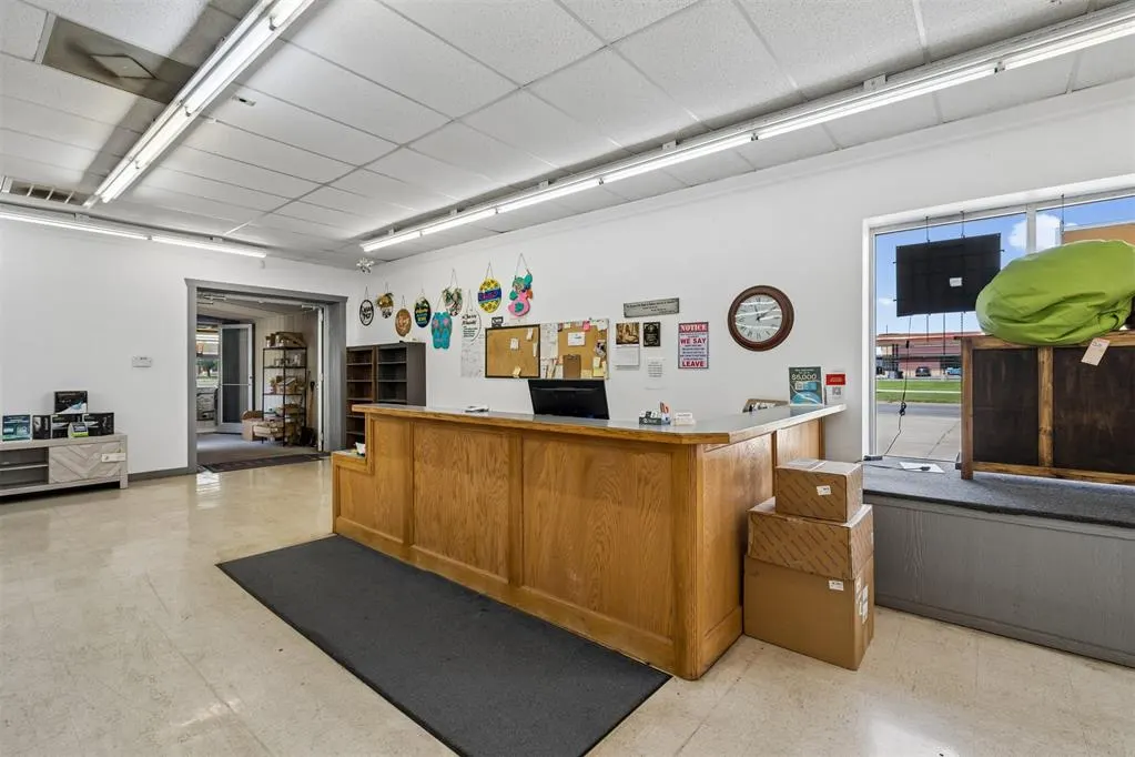 Photo 14 — 102 E Central Boulevard, Anadarko, OK 73005