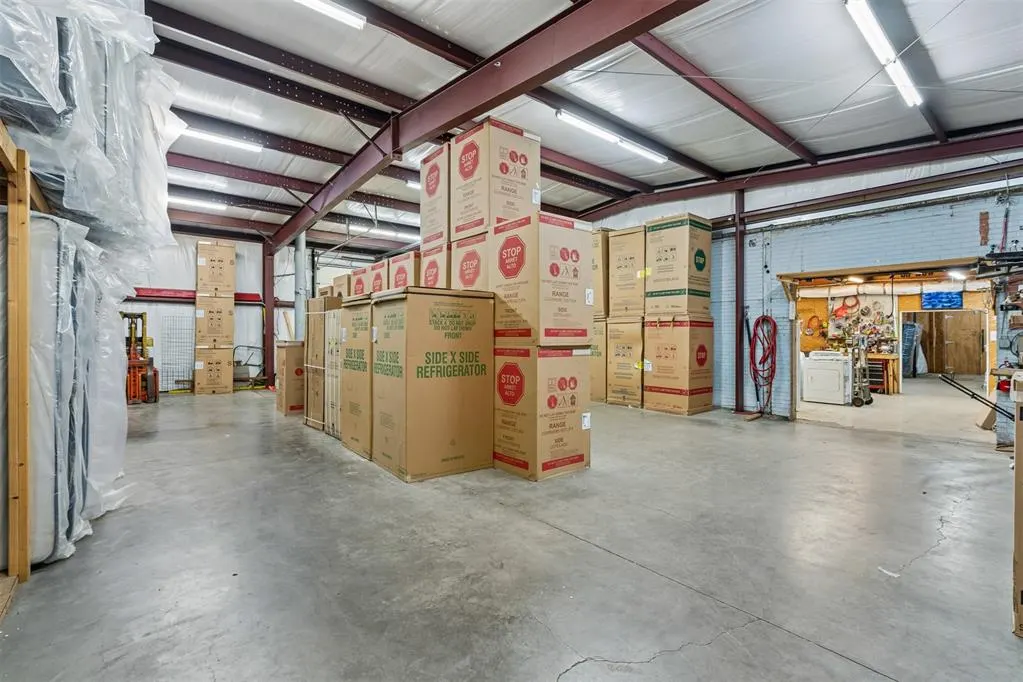 Photo 34 — 102 E Central Boulevard, Anadarko, OK 73005