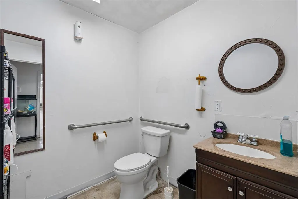 Photo 43 — 102 E Central Boulevard, Anadarko, OK 73005