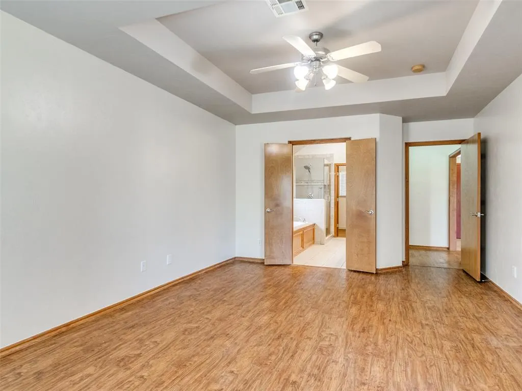 Photo 36 — 10320 Queensbury Drive, Yukon, OK 73099
