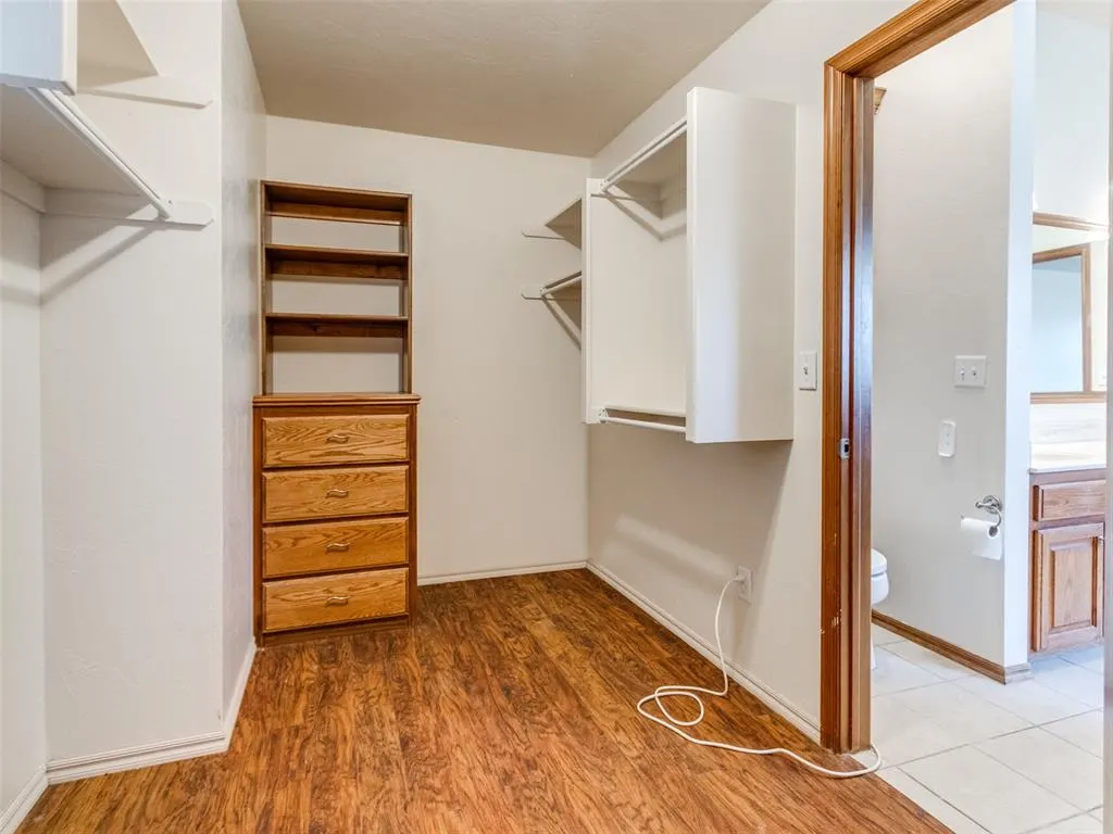 Photo 42 — 10320 Queensbury Drive, Yukon, OK 73099