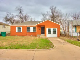 Sold home at 1716 SW 18th Street