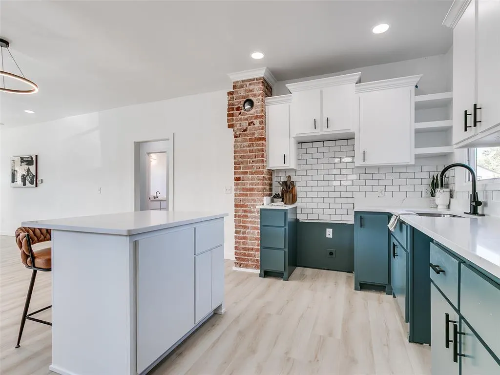 Photo 24 — 1215 NW 8th Street, Oklahoma City, OK 73106