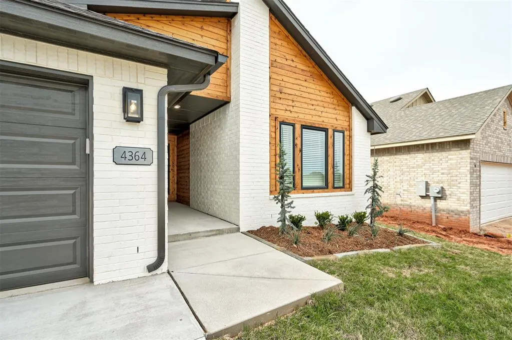 Photo 3 — 4364 Ranchwood Drive, Edmond, OK 73025