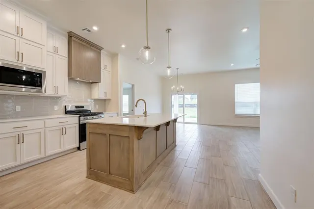 Photo 6 — 4364 Ranchwood Drive, Edmond, OK 73025