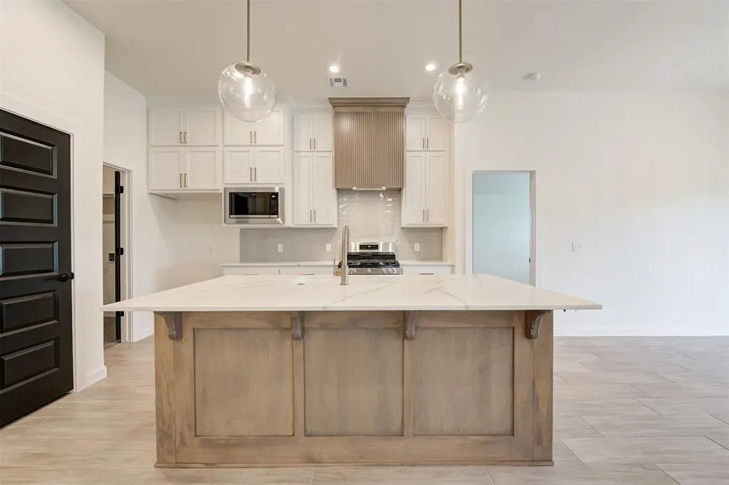 Photo 8 — 4364 Ranchwood Drive, Edmond, OK 73025