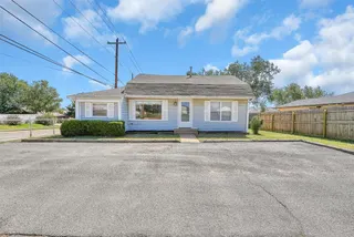 Sold home at 1106 N Indiana Street