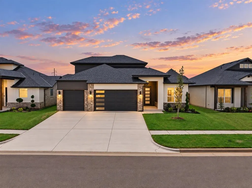 Front exterior — 7108 NW 154th Street, Edmond, OK 73013