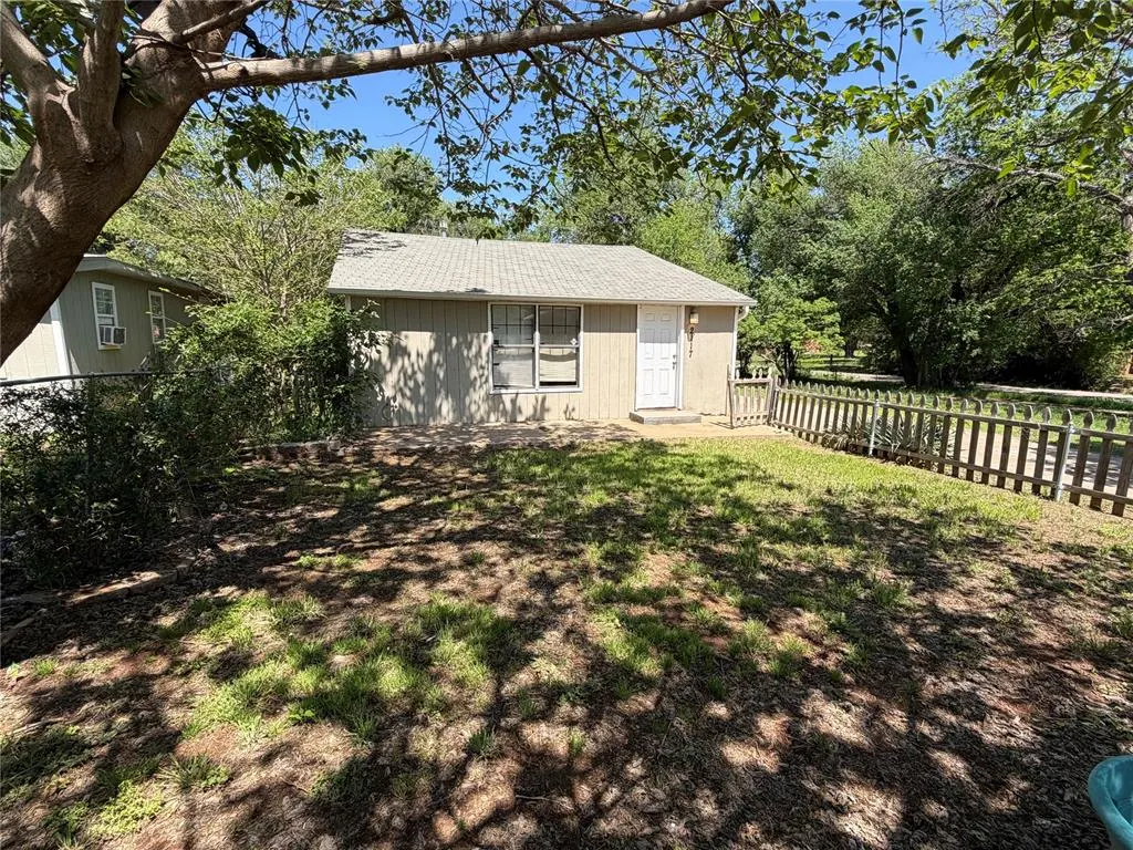 Photo 3 — 2117 SE 12th Street, Oklahoma City, OK 73129