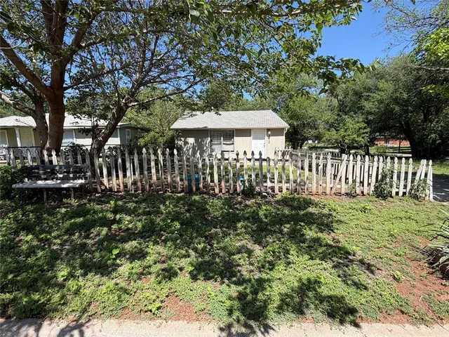 Photo 4 — 2117 SE 12th Street, Oklahoma City, OK 73129