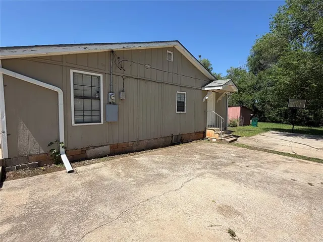 Photo 6 — 2117 SE 12th Street, Oklahoma City, OK 73129