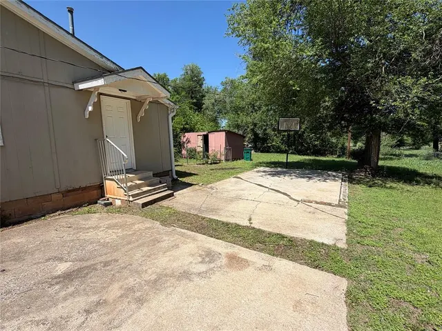 Photo 7 — 2117 SE 12th Street, Oklahoma City, OK 73129
