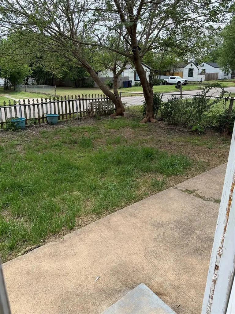 Photo 9 — 2117 SE 12th Street, Oklahoma City, OK 73129