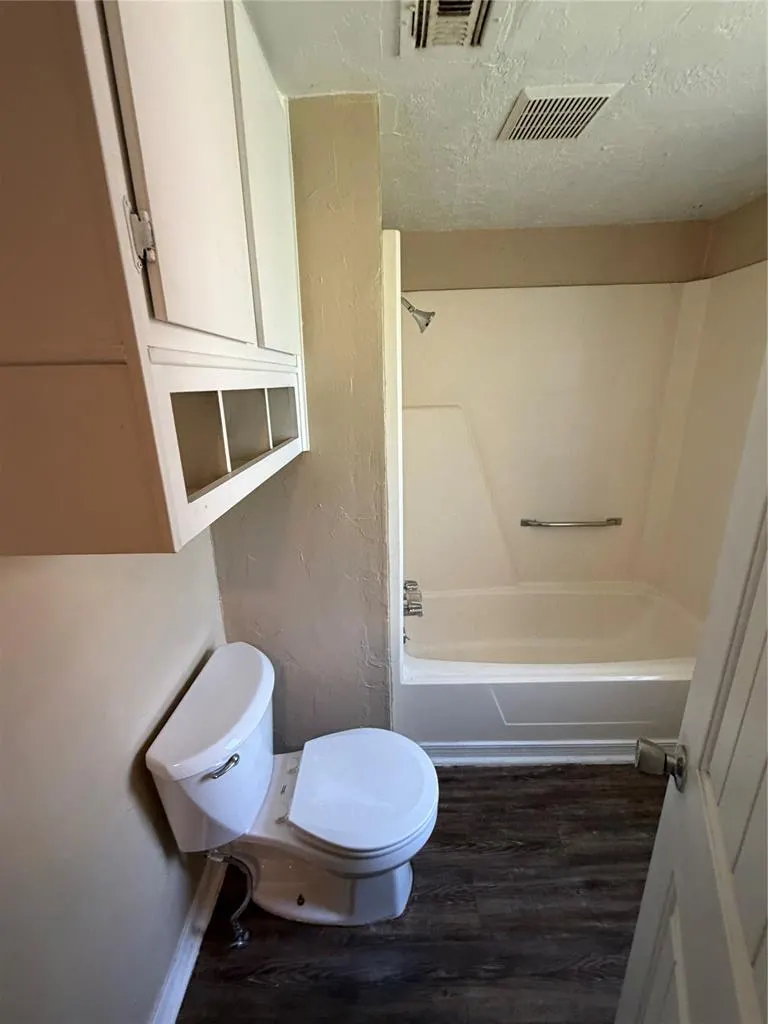 Photo 12 — 2117 SE 12th Street, Oklahoma City, OK 73129