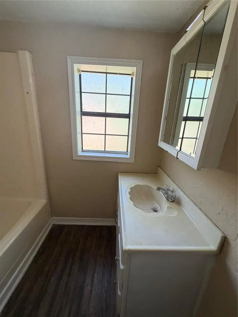 Photo 14 — 2117 SE 12th Street, Oklahoma City, OK 73129