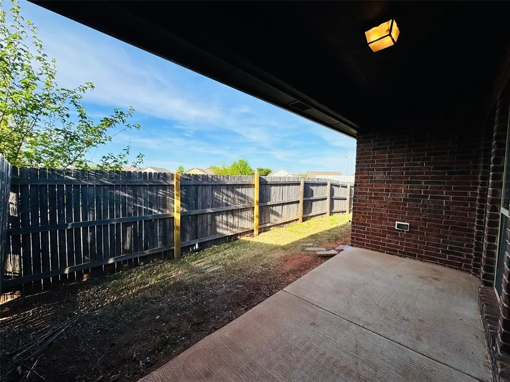Photo 35 — 18208 Manera Way, Edmond, OK 73012