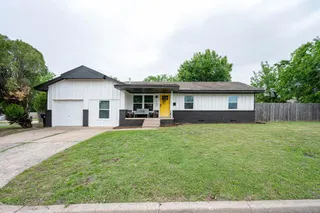 Sold home at 10200 N University Avenue