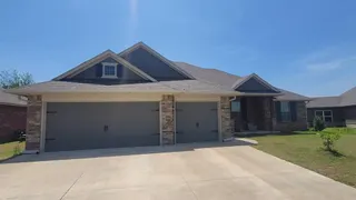 Sold home at 8720 SW 66th Place