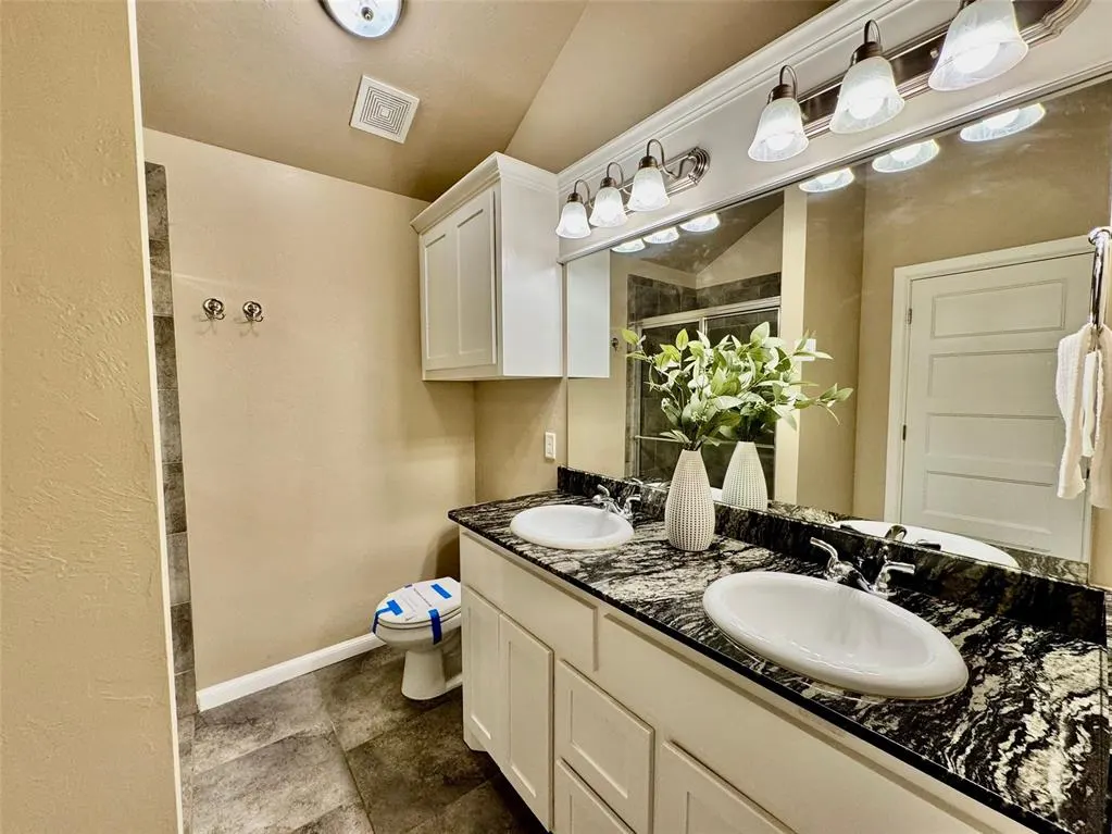 Photo 22 — 18105 Manera Way, Edmond, OK 73012