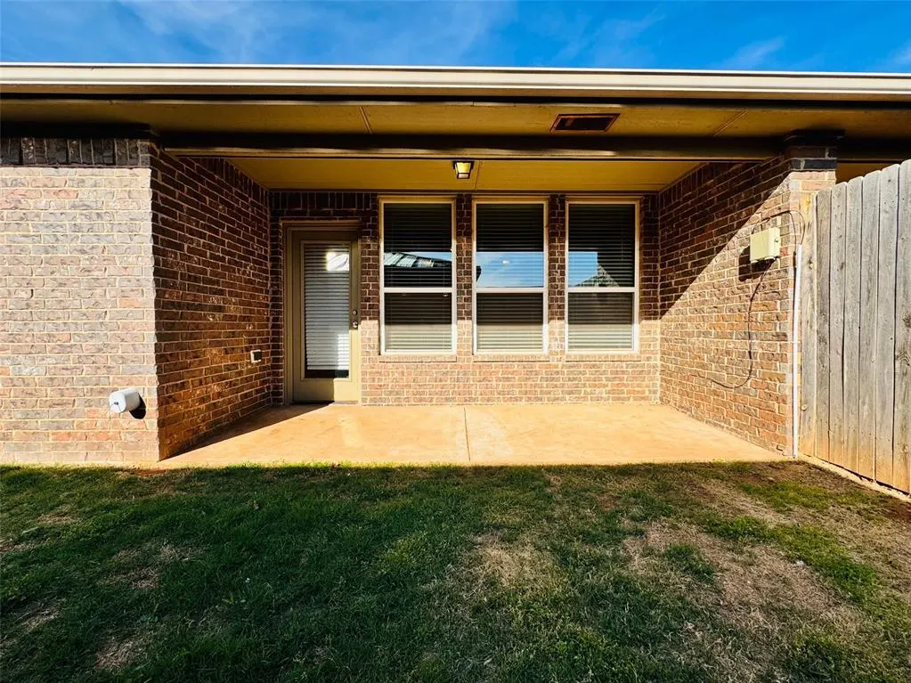 Photo 34 — 18105 Manera Way, Edmond, OK 73012