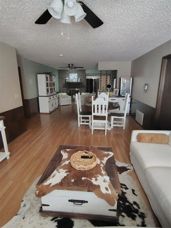 Photo 3 — 1505 Crestview Drive, Cordell, OK 73632