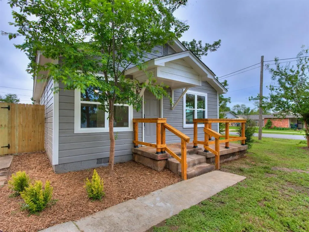Photo 2 — 601 N Bonita Avenue, Shawnee, OK 74801