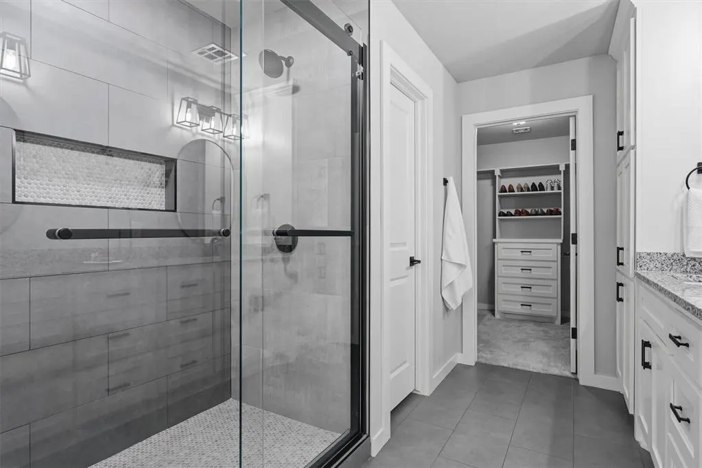 Photo 15 — 708 NW 114th Street, Oklahoma City, OK 73114