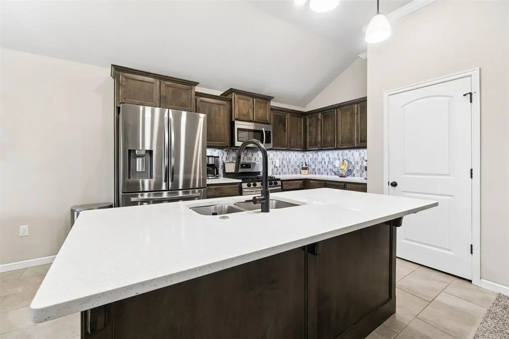 Photo 12 — 18401 Groveton Boulevard, Edmond, OK 73012