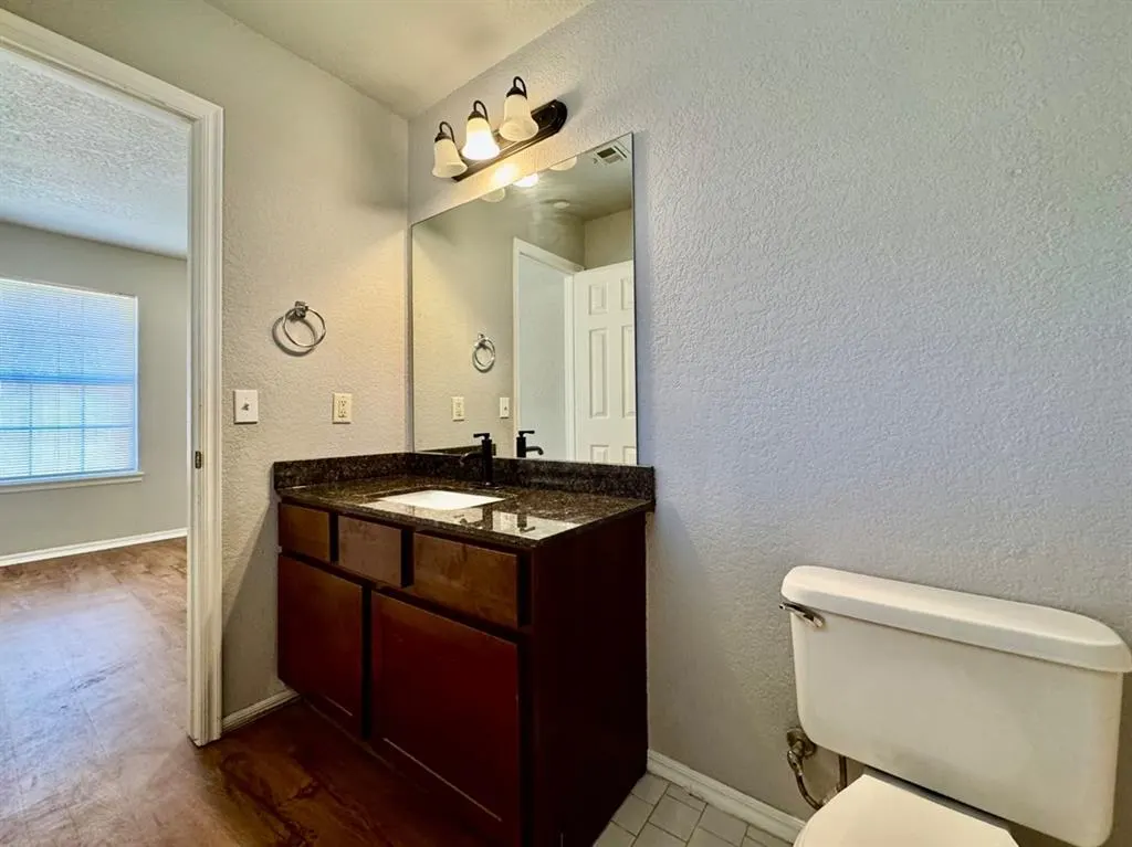 Photo 13 — 633 NW 121st Street, Oklahoma City, OK 73114