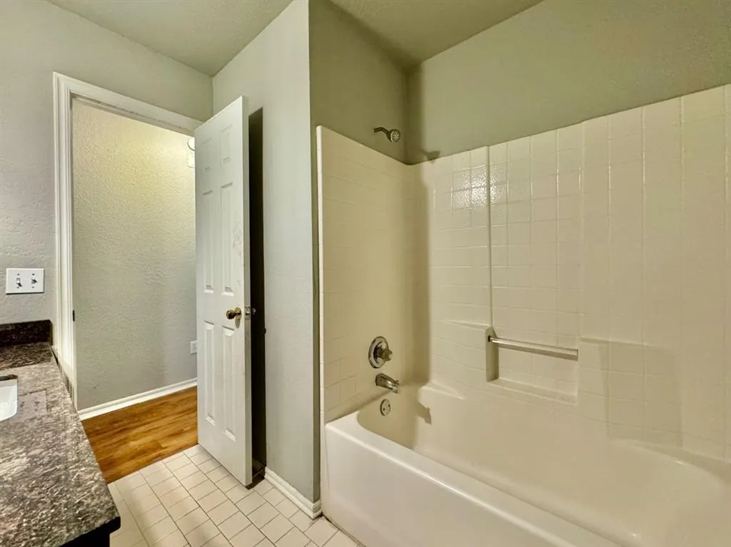 Photo 17 — 633 NW 121st Street, Oklahoma City, OK 73114