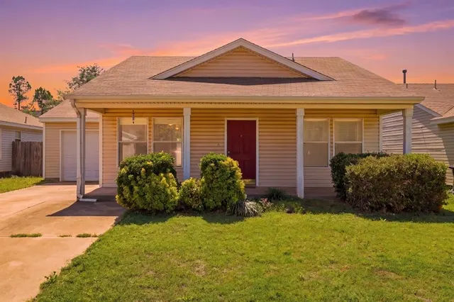 Photo 2 — 116 Rob Lane, Edmond, OK 73003