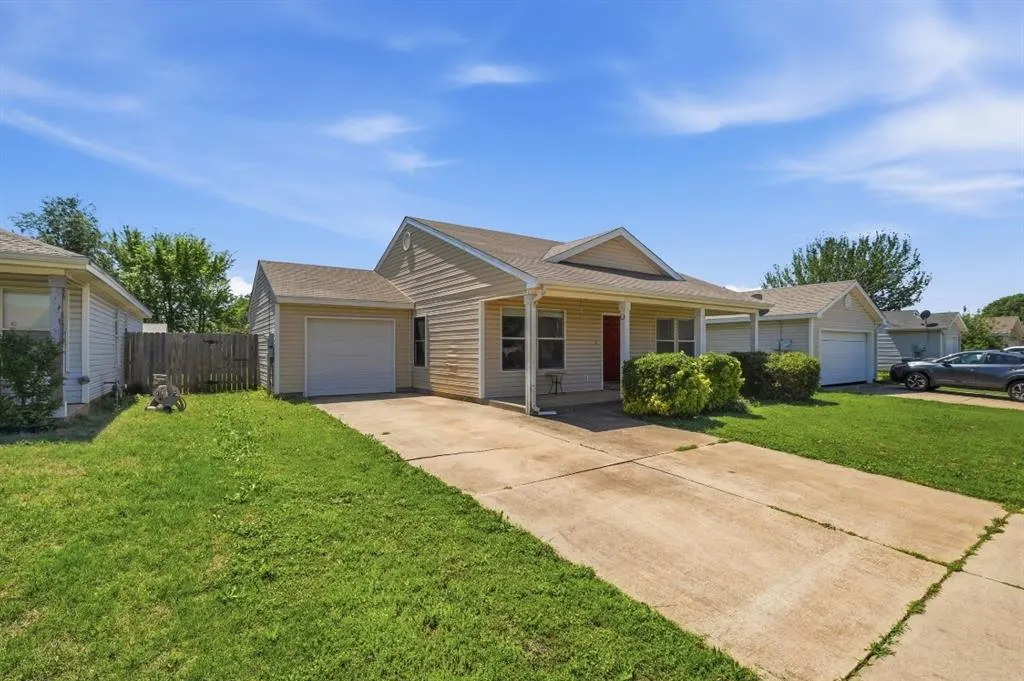 Photo 5 — 116 Rob Lane, Edmond, OK 73003