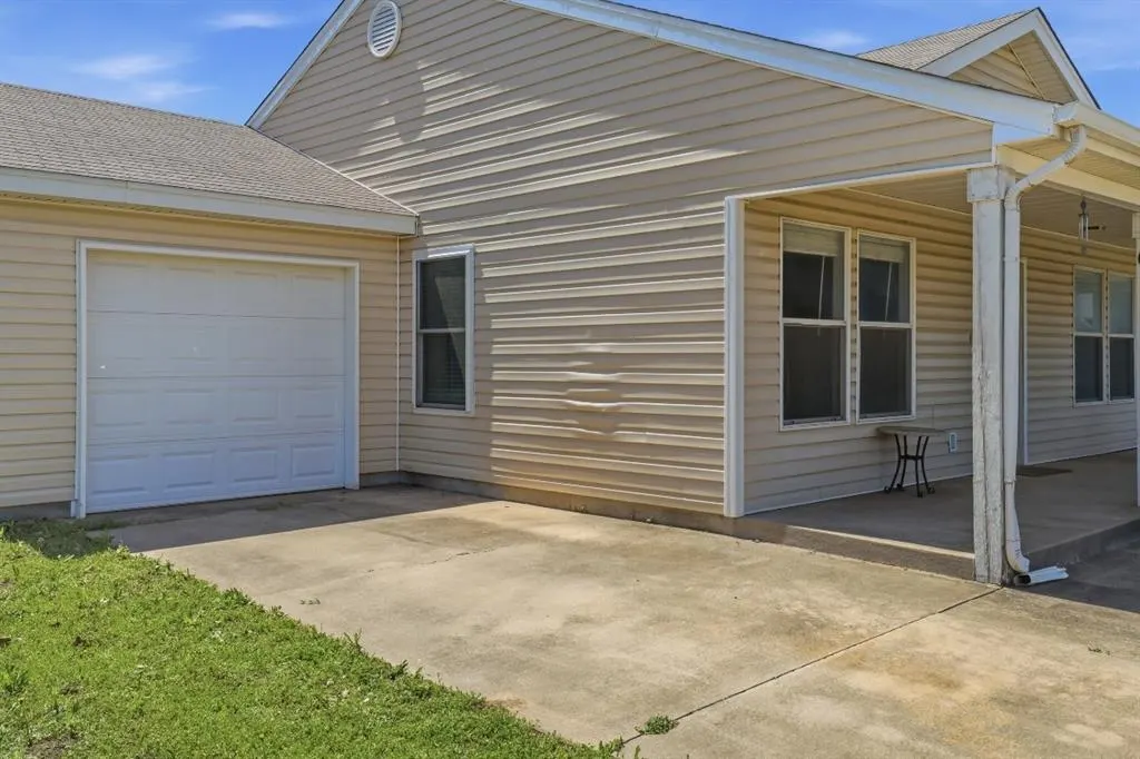Photo 6 — 116 Rob Lane, Edmond, OK 73003