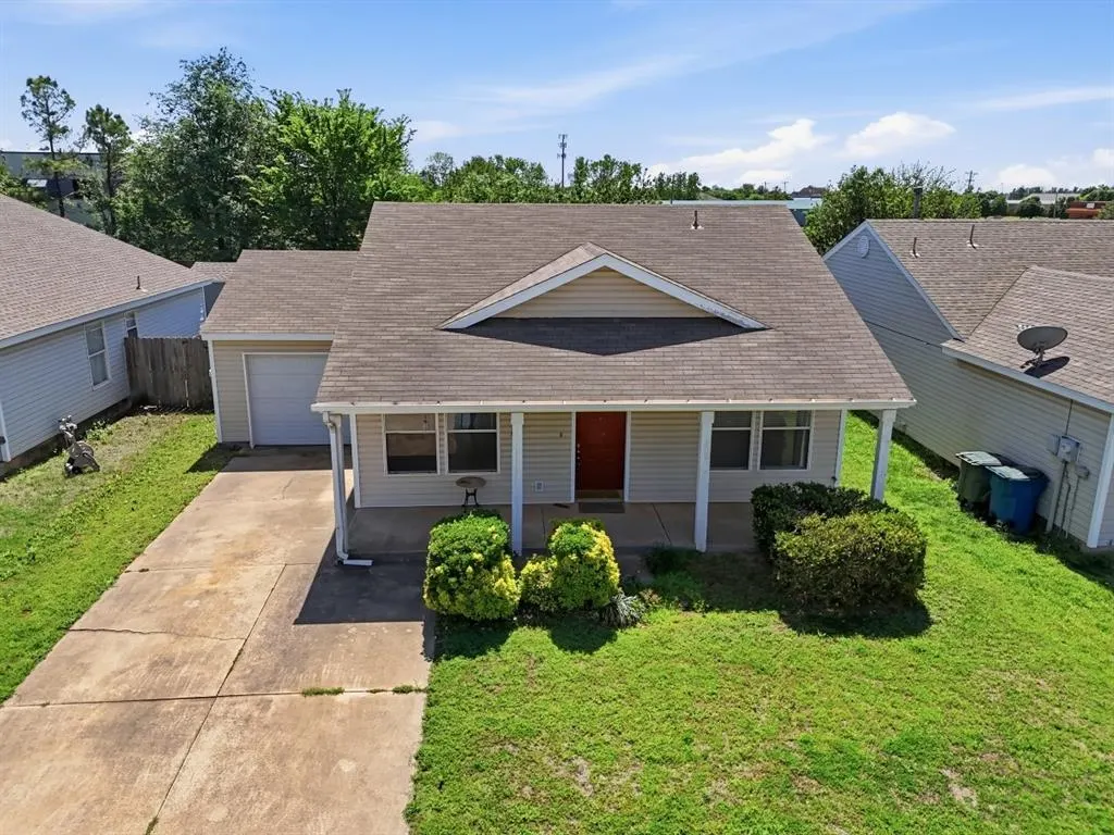 Photo 8 — 116 Rob Lane, Edmond, OK 73003