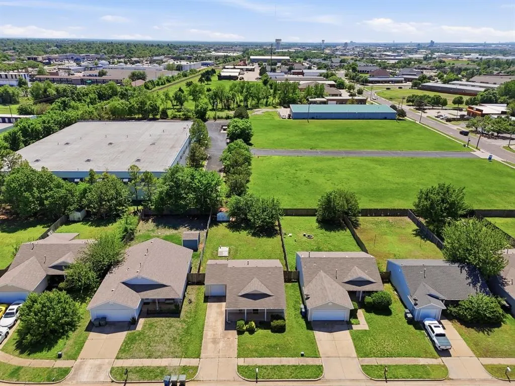 Photo 43 — 116 Rob Lane, Edmond, OK 73003