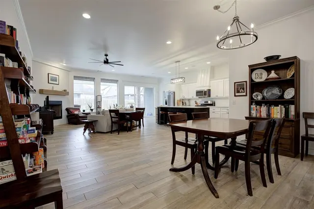 Photo 5 — 1405 Monterey Drive, Norman, OK 73072