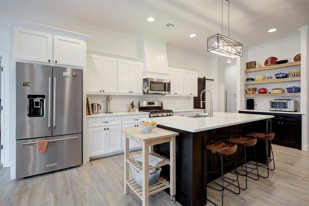 Photo 9 — 1405 Monterey Drive, Norman, OK 73072