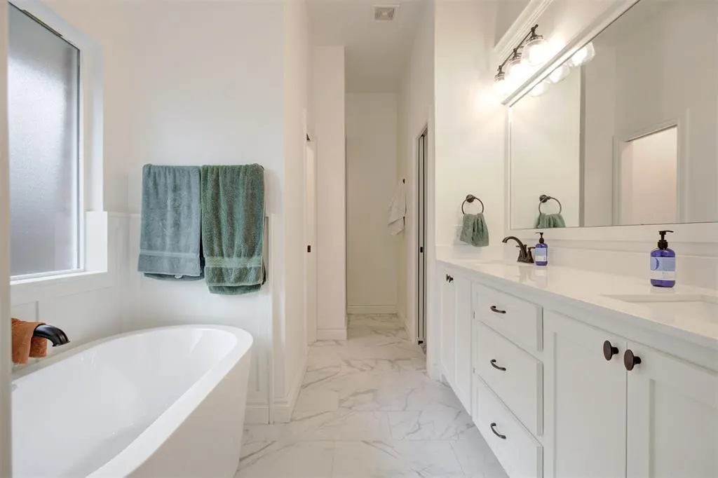 Photo 16 — 1405 Monterey Drive, Norman, OK 73072