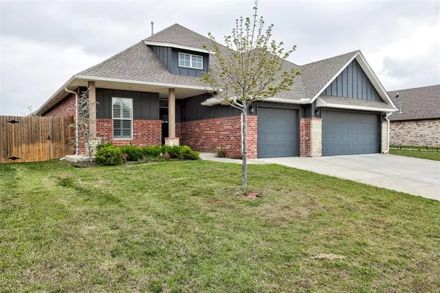 Front exterior — 1405 Monterey Drive, Norman, OK 73072