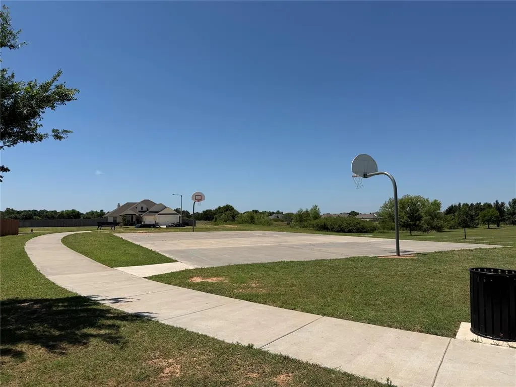 Photo 31 — 1405 Monterey Drive, Norman, OK 73072