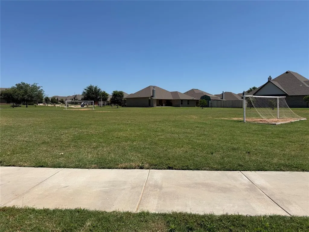 Photo 34 — 1405 Monterey Drive, Norman, OK 73072