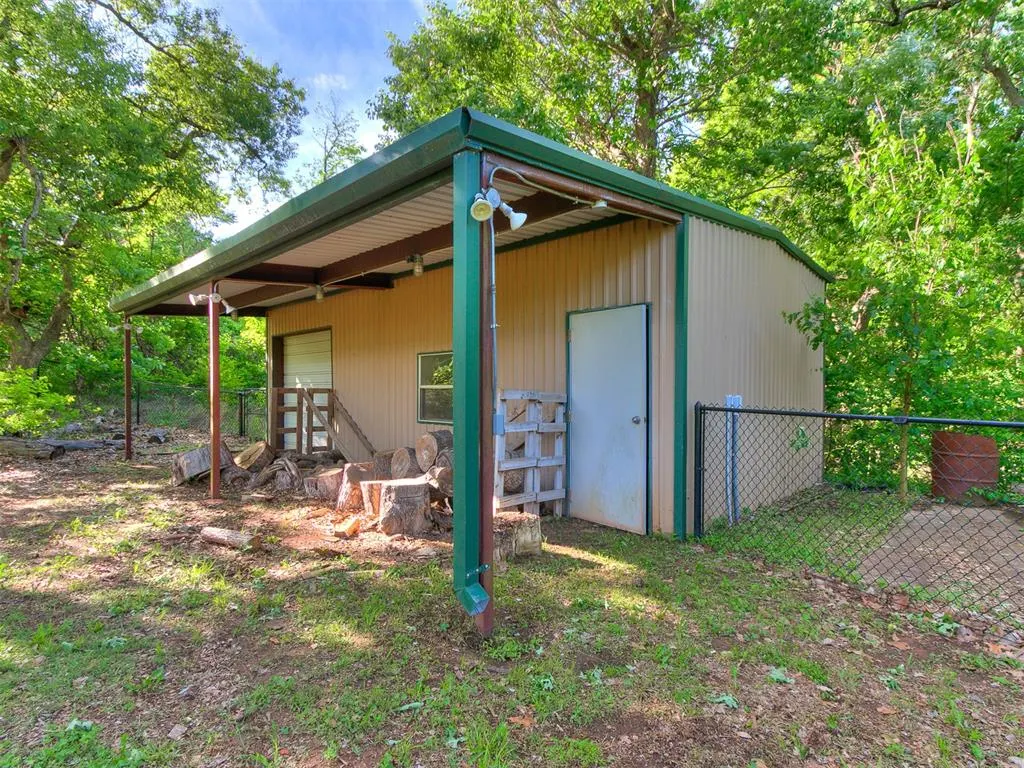 Photo 22 — 2349 County Road 1215, Blanchard, OK 73010