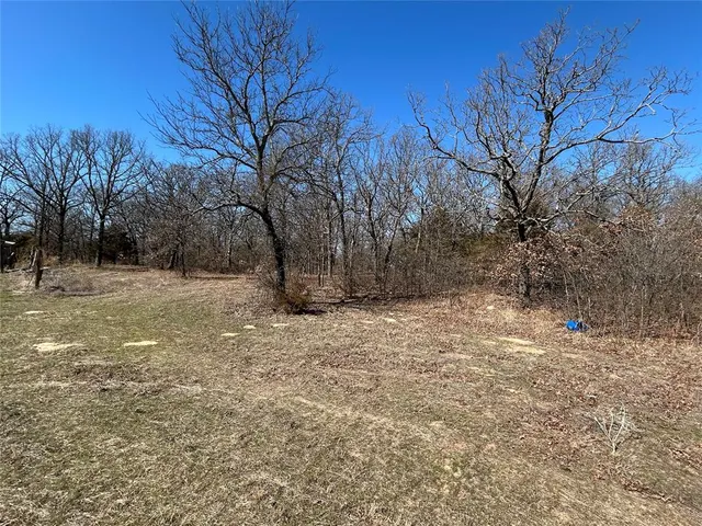 Photo 8 — 31038 Hamilton Road 2, Wanette, OK 74878