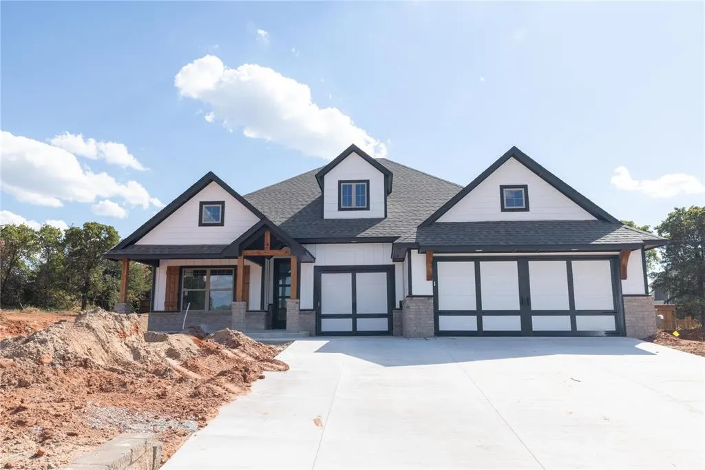 Photo 2 — 8832 Sansa Street, Edmond, OK 73007