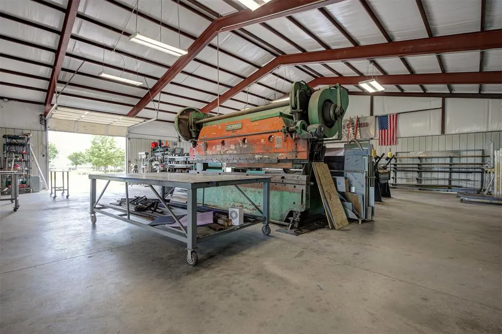 Photo 8 — 1061 S Sara Road, Blanchard, OK 73010