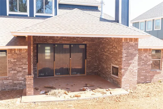 Photo 6 — 3205 Broadmoore Drive, Moore, OK 73160