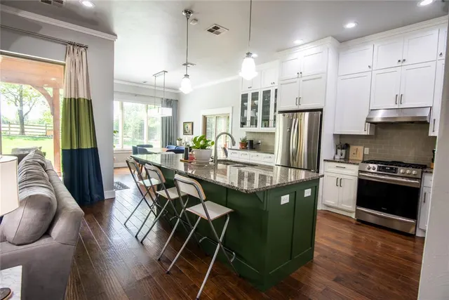 Photo 6 — 640 Wildmeadow Drive, Edmond, OK 73003